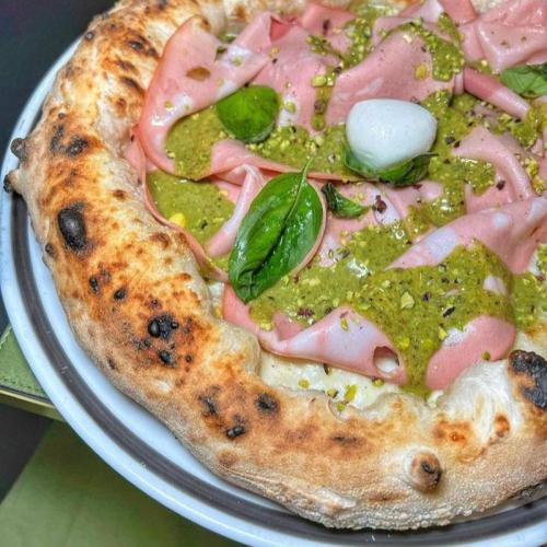 PIZZA LA BUCA ROMANA
